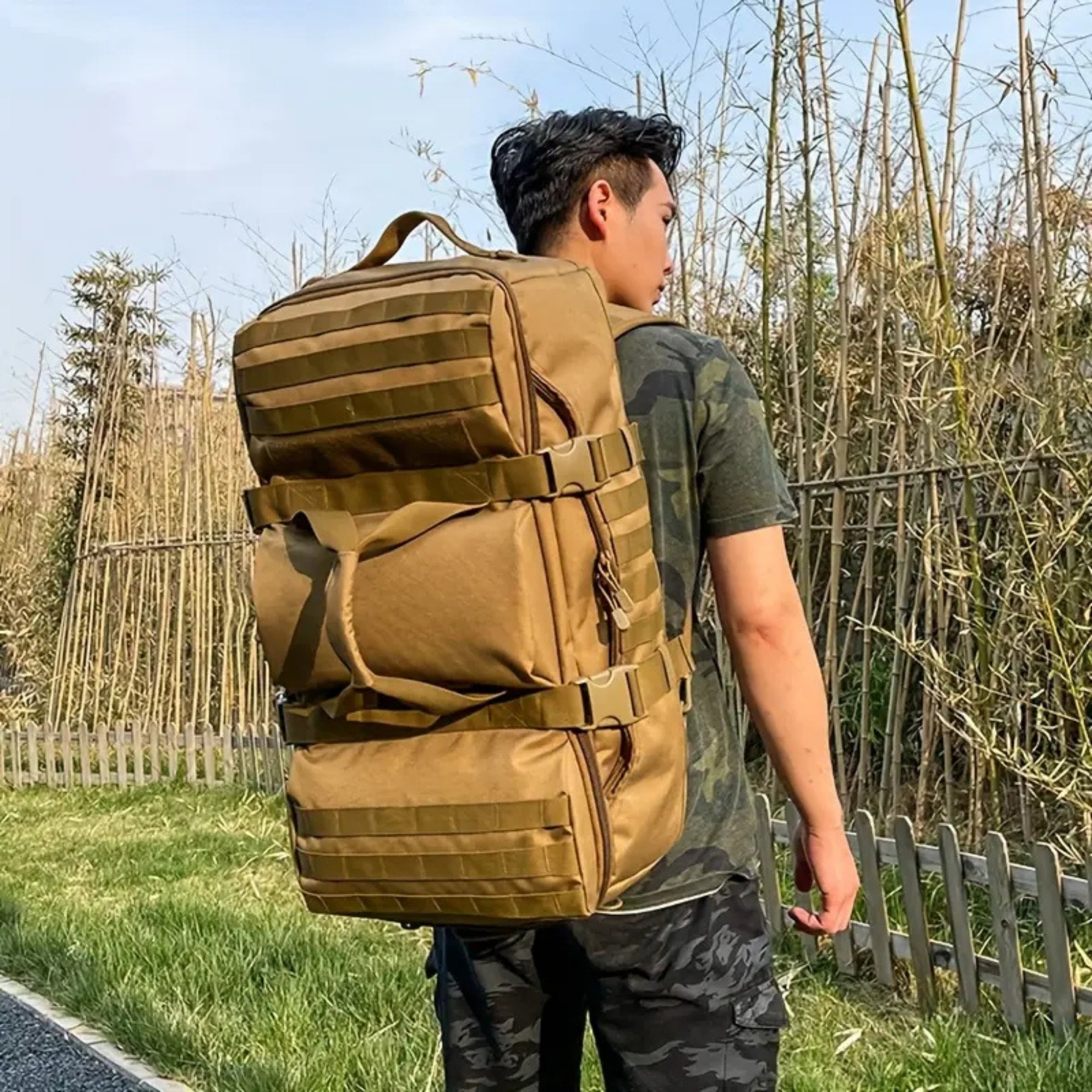 Mochila Táctica Militar 3 en 1 Resistente 60LT - COYOTE